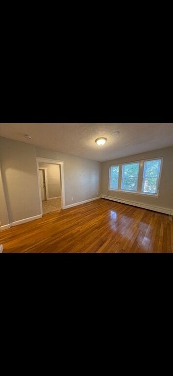 Building Photo - 77 Green St