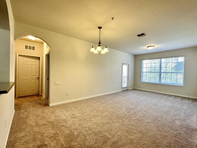 Building Photo - 3338 Robert Trent Jones Dr