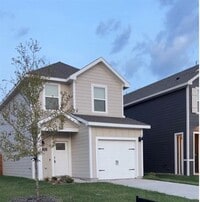 Building Photo - 6203 Holly Spg Rd