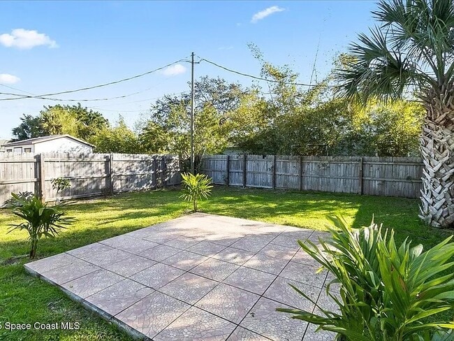 Building Photo - 935 South Patrick Dr