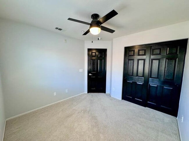 Building Photo - Upgraded 3 bedroom Willow Haven Condo available for LEASE in Murrieta!