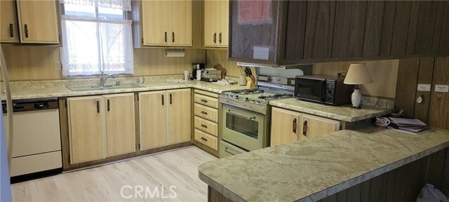 Building Photo - 39027 Moronga Canyon Dr