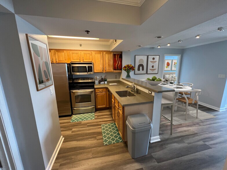 Building Photo - 795 Hammond Dr