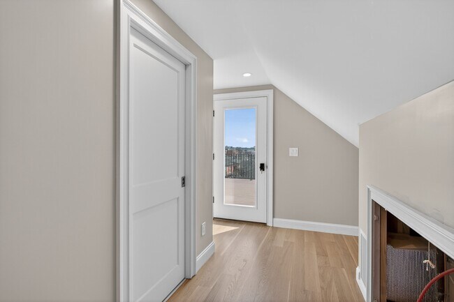 Building Photo - 17 Allston St