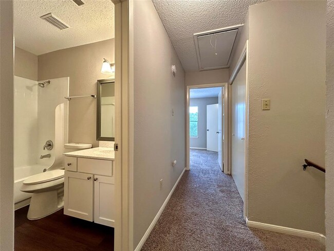 Building Photo - 8905 Schick Rd