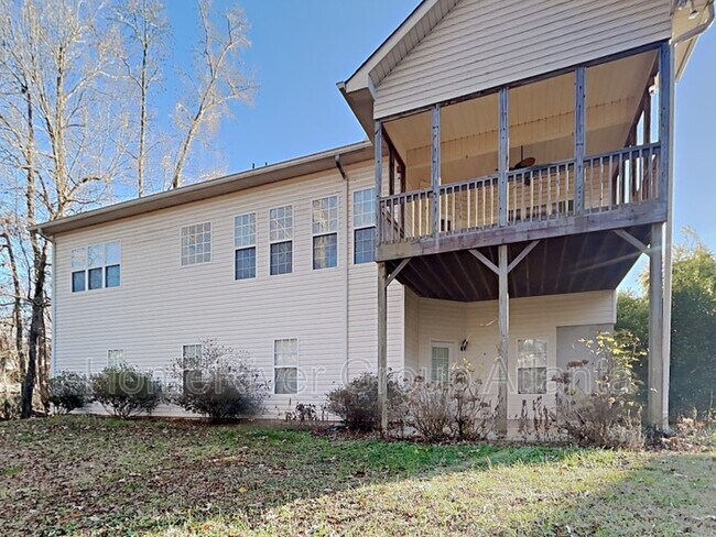 Building Photo - 115 Slippery Rock Ct