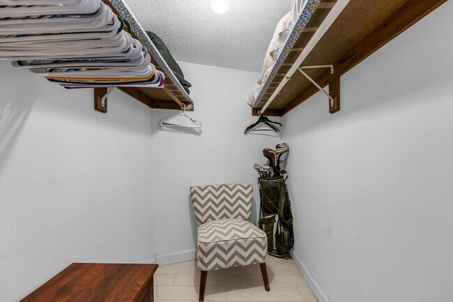 Building Photo - 1277 S Orlando Ave