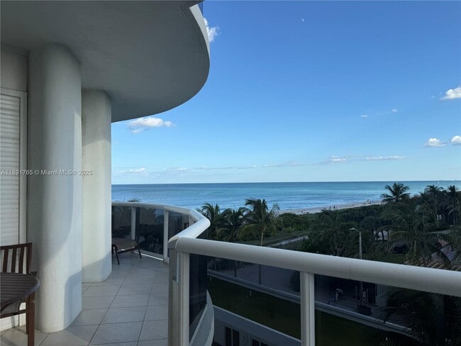 Building Photo - 9601 Collins Ave
