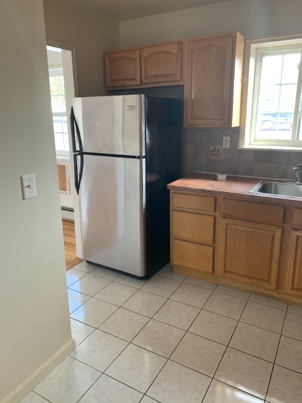 Building Photo - 751 Miller Ave