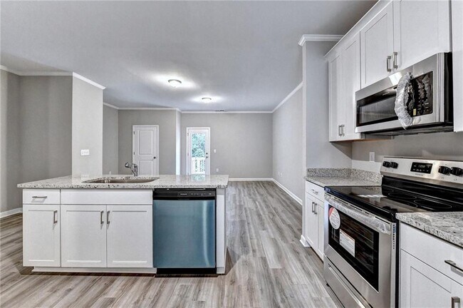 Building Photo - 2802 Laurel Ridge Cir