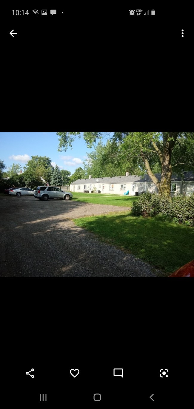 Building Photo - 809 S Occidental Hwy