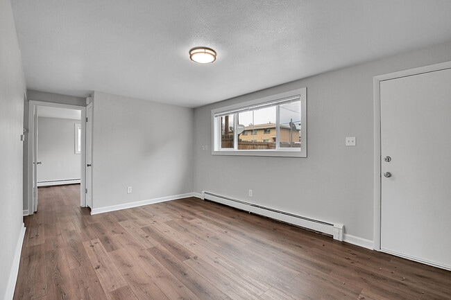 Building Photo - 4332 W 72nd Ave