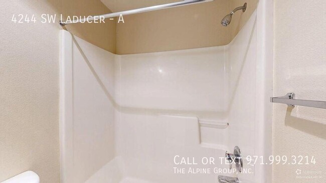 Building Photo - 4244 SW Laducer Pl