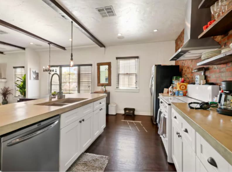 Building Photo - 5130 1/2 20th St