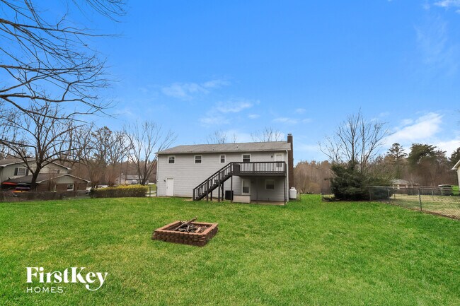 Building Photo - 160 Rhyne Ct