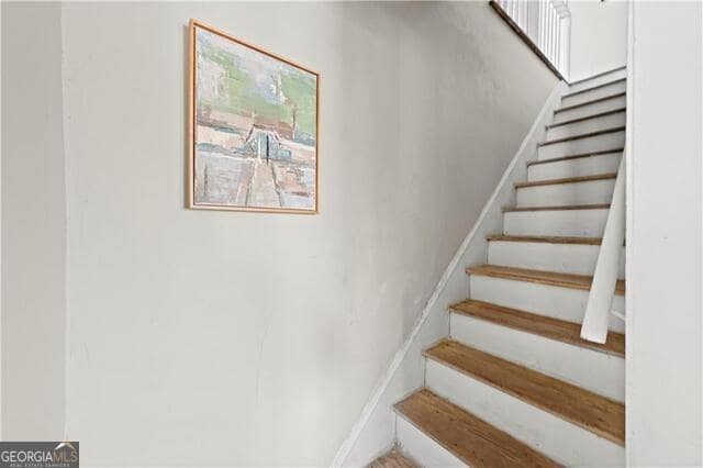 Building Photo - 443 3rd Ave