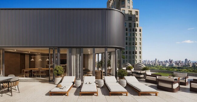 Building Photo - 1843 Broadway