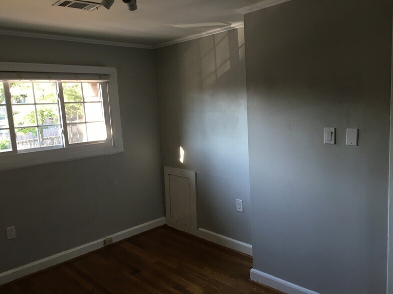 Bedroom 2 - 434 James Court