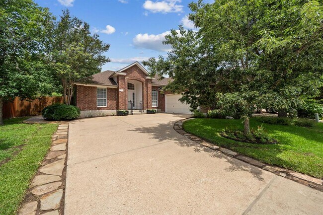 Building Photo - 6816 Beatty Dr