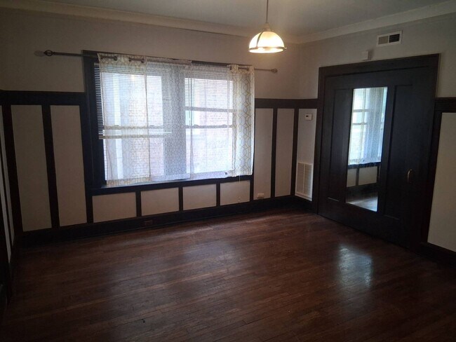 Building Photo - 2469 Overlook Rd