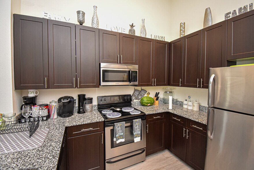 Villas of Vanston Park 4520 Gus Thomasson Rd Mesquite TX 75150