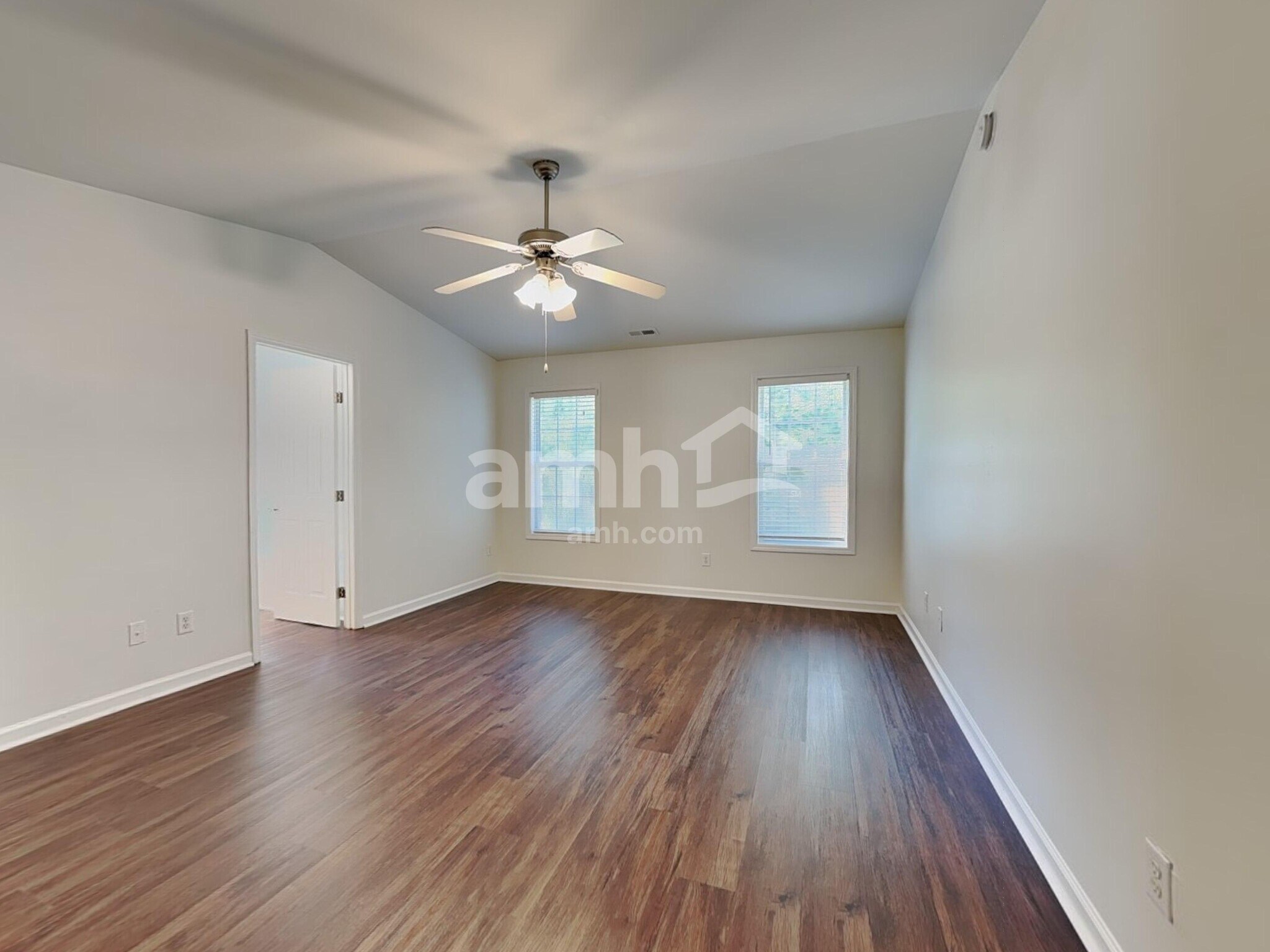 Building Photo - 2916 Filbert St