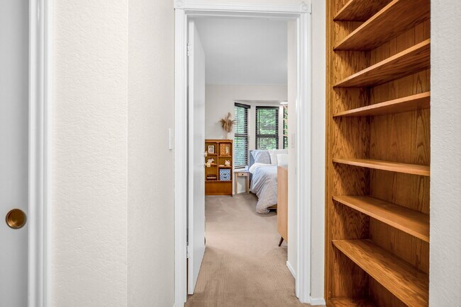 Building Photo - 6 month lease available now through March 2027