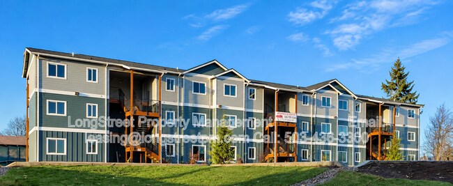 Building Photo - 3655 Pleasant View Dr NE