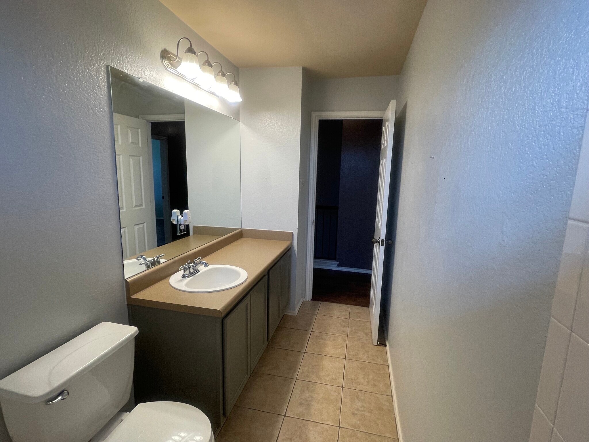 Building Photo - 411 Marquitos Drive