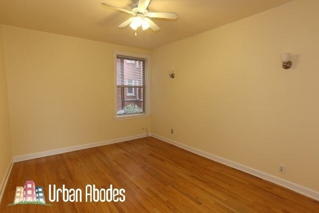 Building Photo - 555 W Aldine Ave