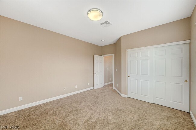 Building Photo - 7876 Sleeping Lily Dr