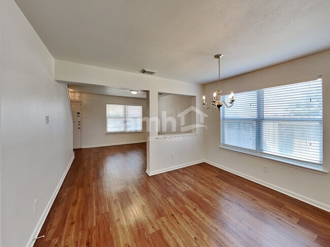 Building Photo - 20610 Cedar Rain Dr