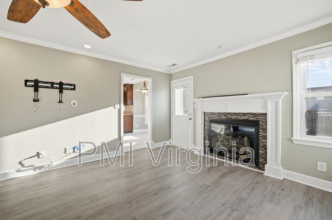 Building Photo - 4808 Boxford Rd