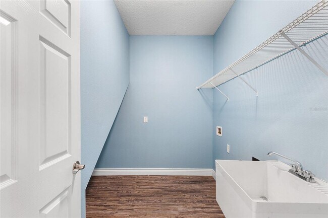 Building Photo - HOME FOR RENT WITH GREAT SCHOOLS