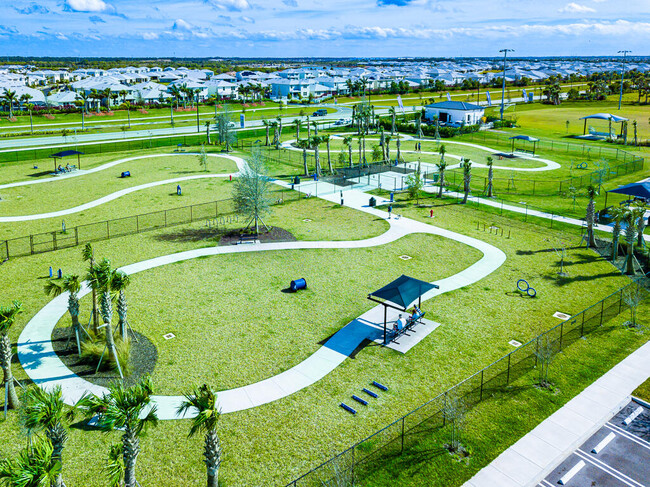 Building Photo - 13509 SW Oceanus Blvd