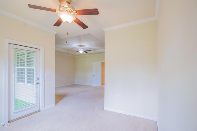 Building Photo - 533 Fumagalli Dr