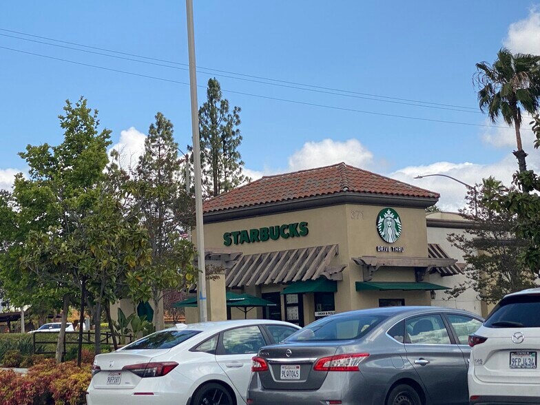 Building Photo - 200 E Alessandro Blvd