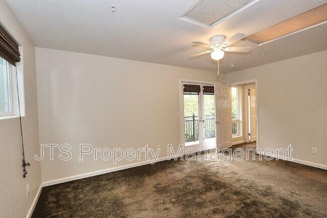 Building Photo - 4222 Crestline Ave