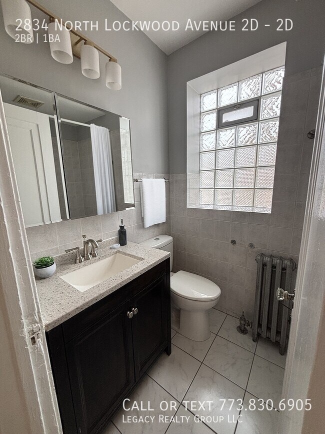 Building Photo - 2834 N Lockwood Ave