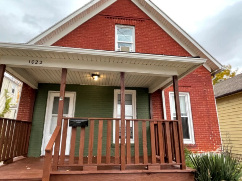 Primary Photo - 1022 Huffman St