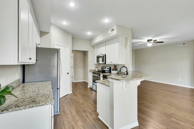 Building Photo - 505 Wintergreen Wy