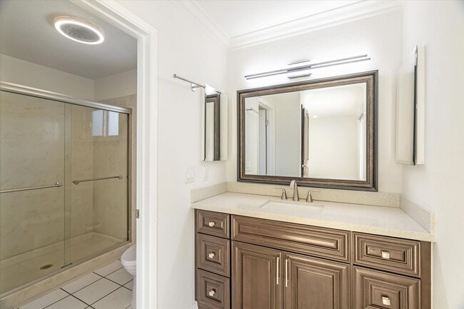 Building Photo - Remodeled 4-Bedroom San Jose Home With Lar...