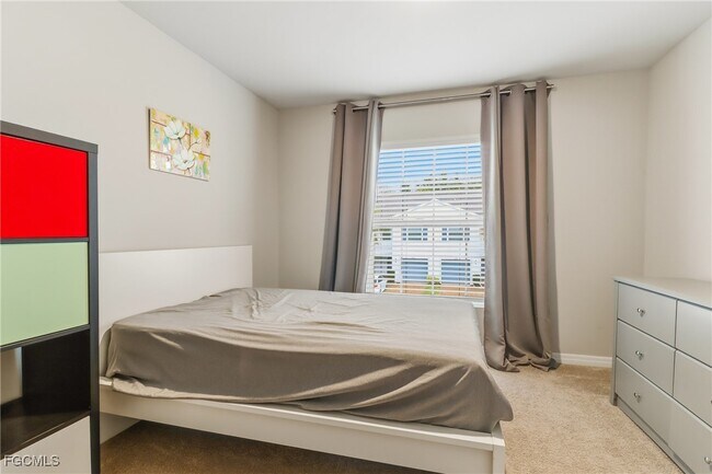 Building Photo - 15376 Wildflower Cir