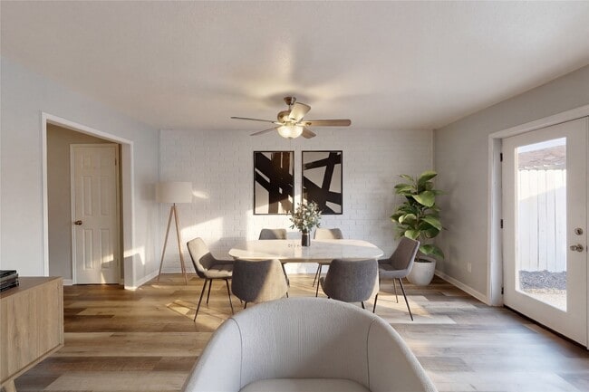 Building Photo - 14147 Misty Meadow Ln