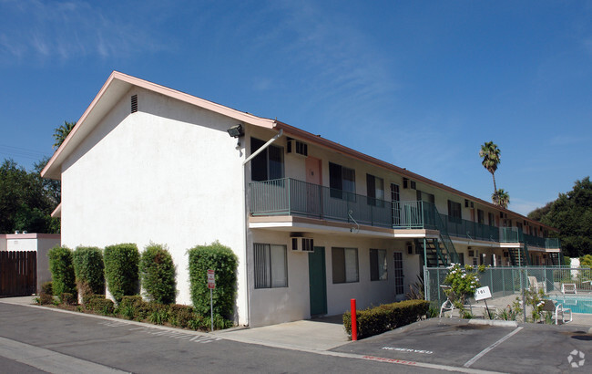 Primary Photo - Casa De Jerardo