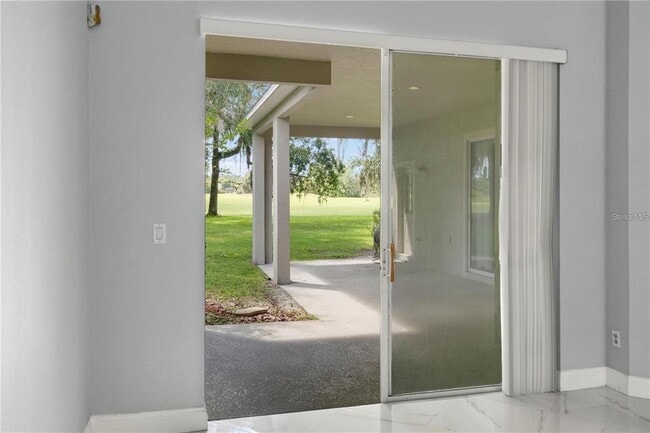 Building Photo - 10212 Hart Branch Cir