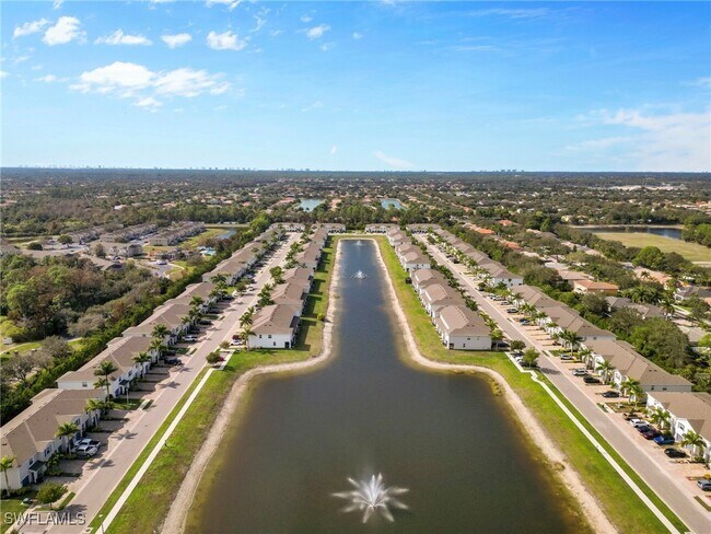 Building Photo - 15484 Wildflower Cir