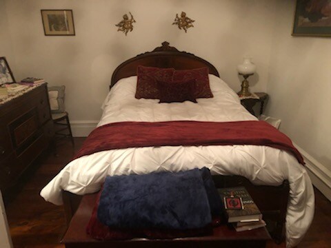 Building Photo - 228 Allen St