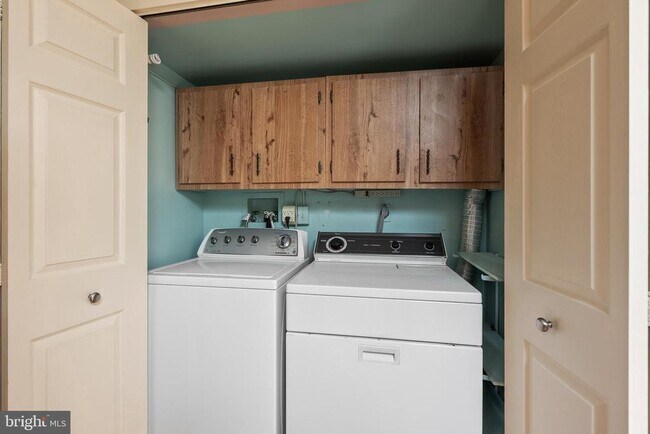 Building Photo - 4650 Palomino Ct
