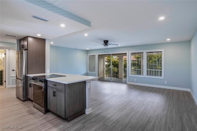 Building Photo - 6102 Whiskey Creek Dr